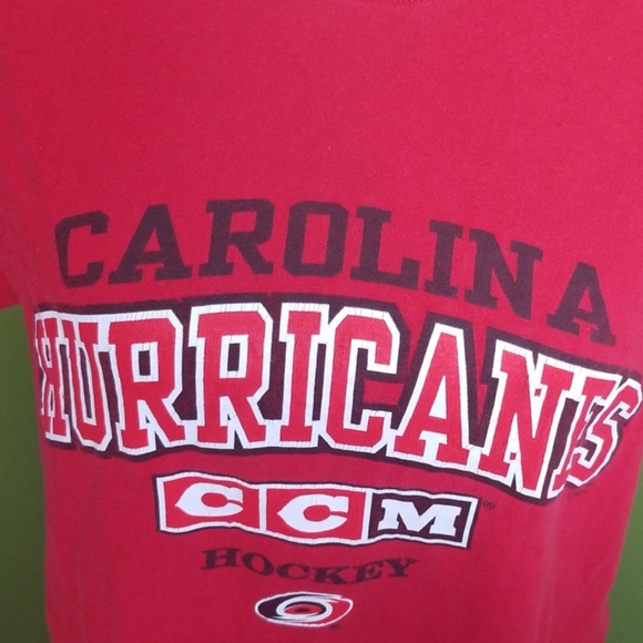 Carolina Hurricanes T-shirt - Picture 2 of 6
